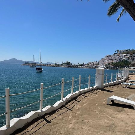 Appartement Frente Al Mar, Comodo Y Familiar à Manzanillo Extérieur photo